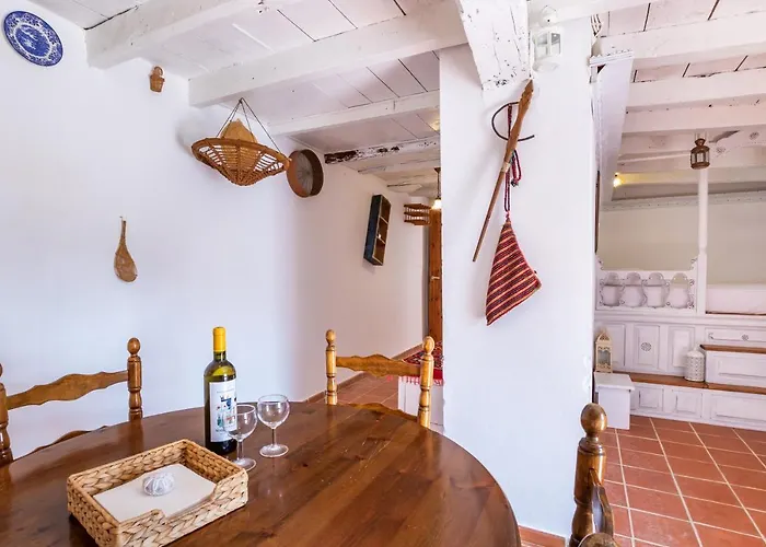 Olive Grove Feriehus