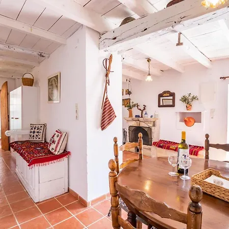 Olive Grove Menetaí