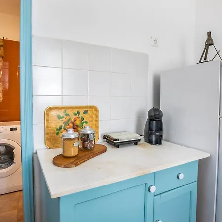 Olive Grove Menetaí