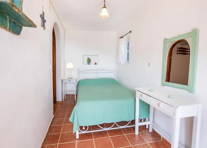 Olive Grove Hébergement de vacances Menetaí